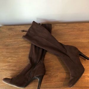 Isaac Mizrahi knee high boots